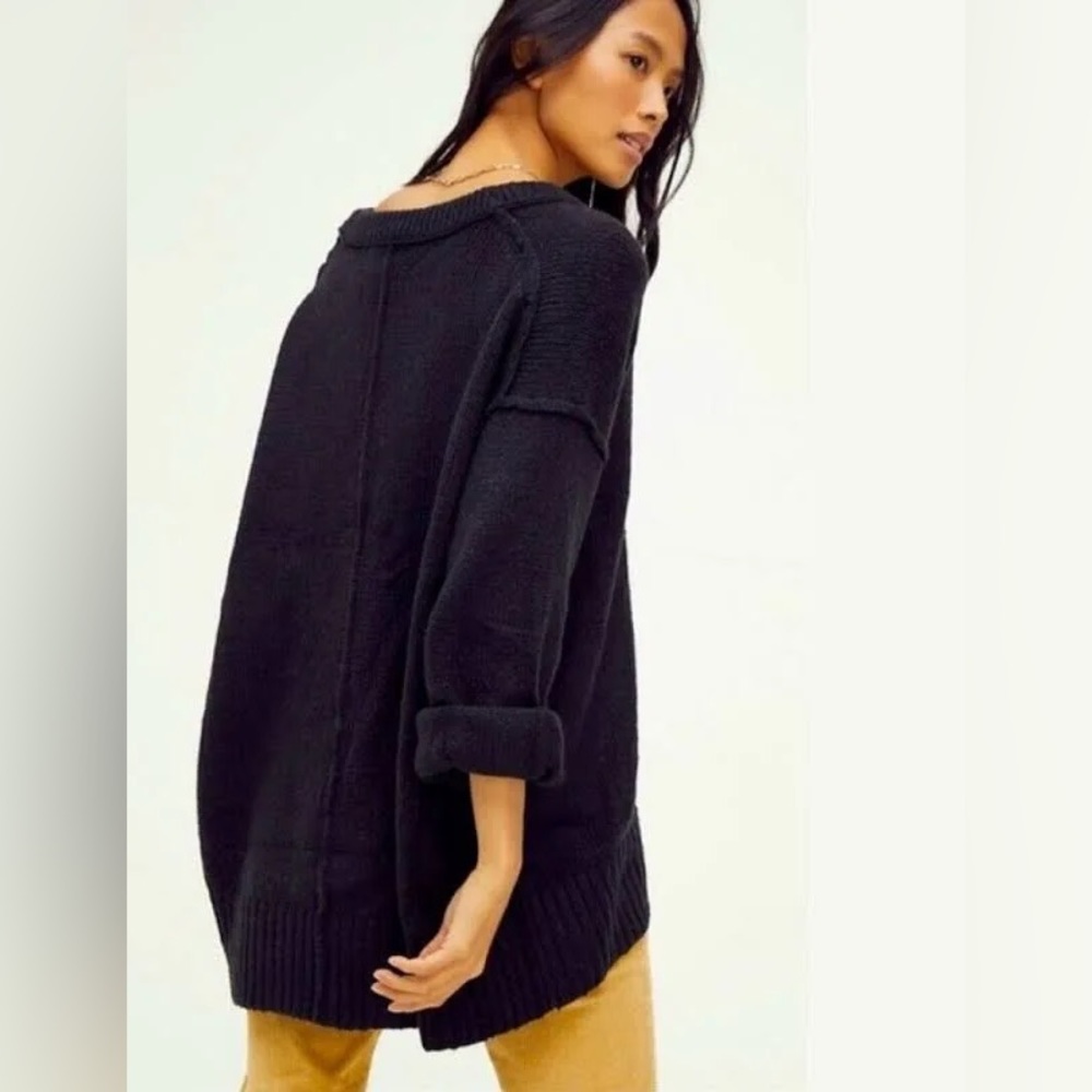 Free People Oversized Brookside Tunic Sweater
In Black